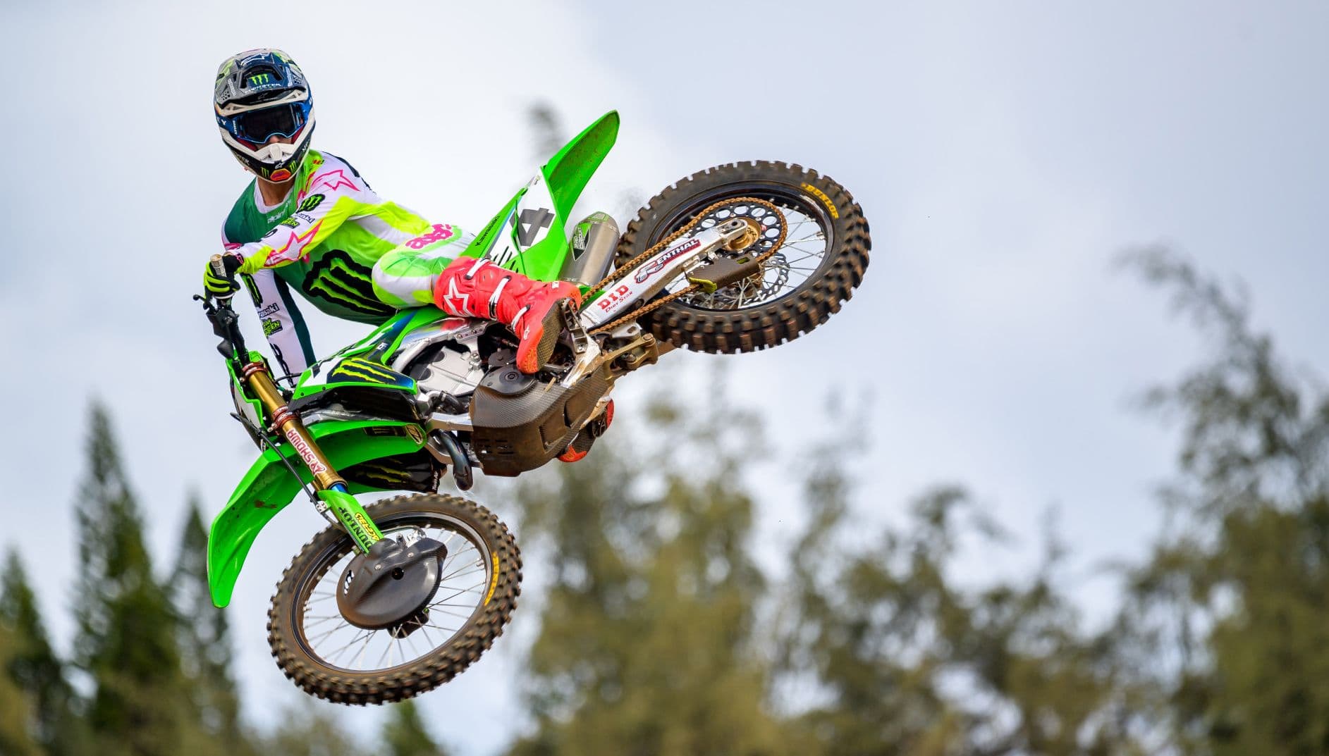 A2 - The Post Race Show image