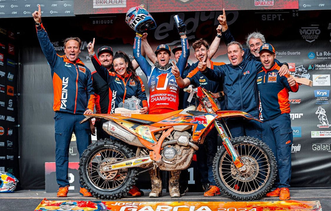 Garcia - World Enduro Champ image