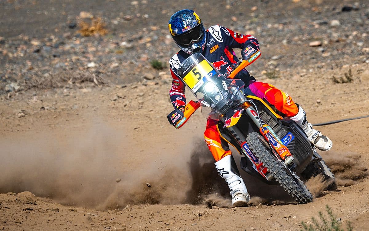 Sanders Leads in Morocco