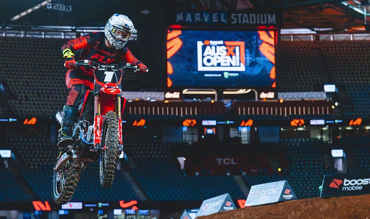 Shane McElrath - Vlogging in OZ image