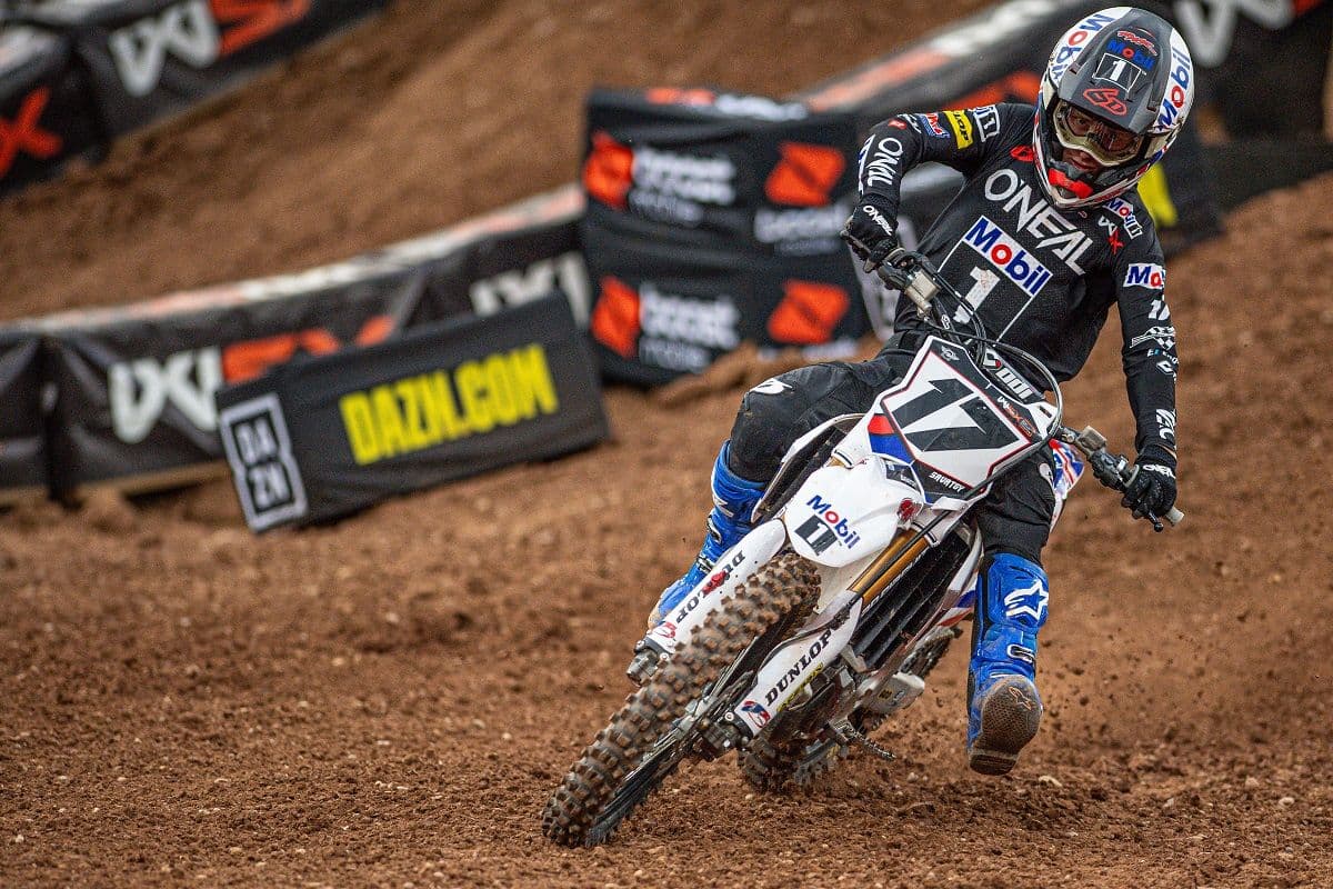 Abu Dhabi SXGP - Back In Time