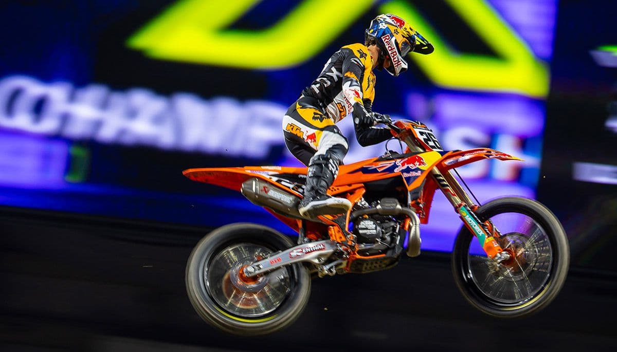 Prado and Detroit - Tough image