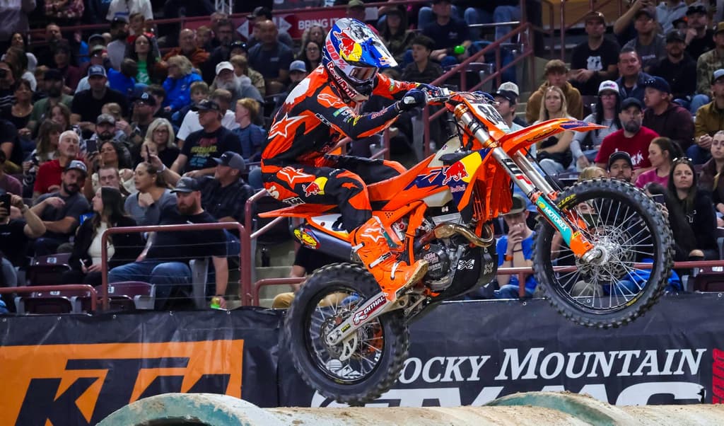 Hart Wins in Washington image
