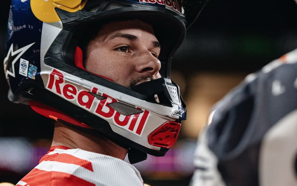 This is Lawrence - Paris SX image