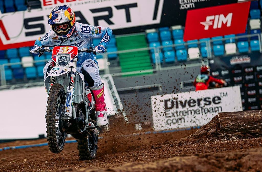 SuperEnduro - Live image